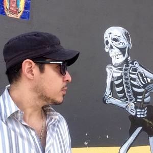 Meet your Posher, Hugo